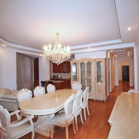Freedom Apartments On Yekmalyan Str Ереван Экстерьер фото