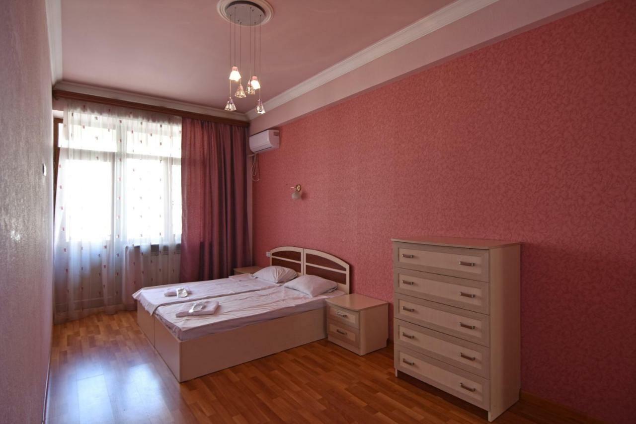Freedom Apartments On Yekmalyan Str Ереван Экстерьер фото